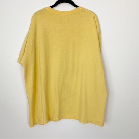 Golden Yellow Retro Minnie Mouse Graphic FL Tee Tshirt Casual Retro XXL - Picture 4 of 7